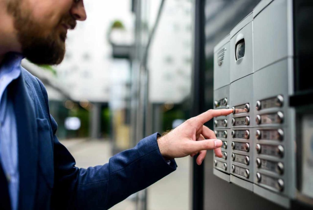 Sûreté - Installation interphone et digicode